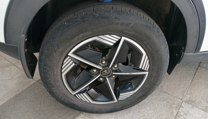 2023 Tata NEXON EV EMPOWERED LONG RANGE, Electric, Automatic, 35,974 km, tyre