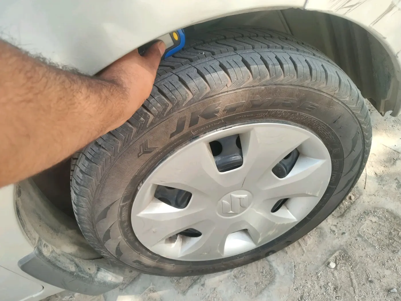 2019 Maruti New Wagon-R VXI 1.2, Petrol, Manual, 63,942 km, tyre