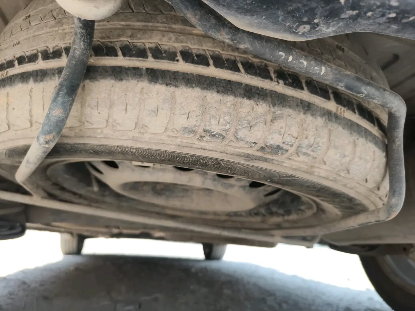 2018 Maruti Ertiga VDI SHVS, Diesel, Manual, 97,883 km, tyre