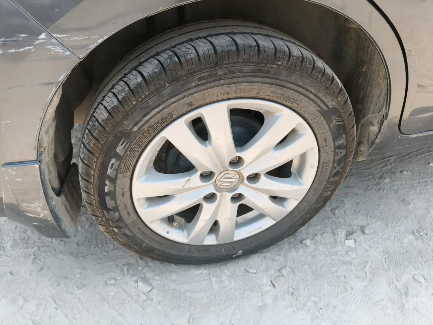2018 Maruti Ertiga VDI SHVS, Diesel, Manual, 97,883 km, tyre