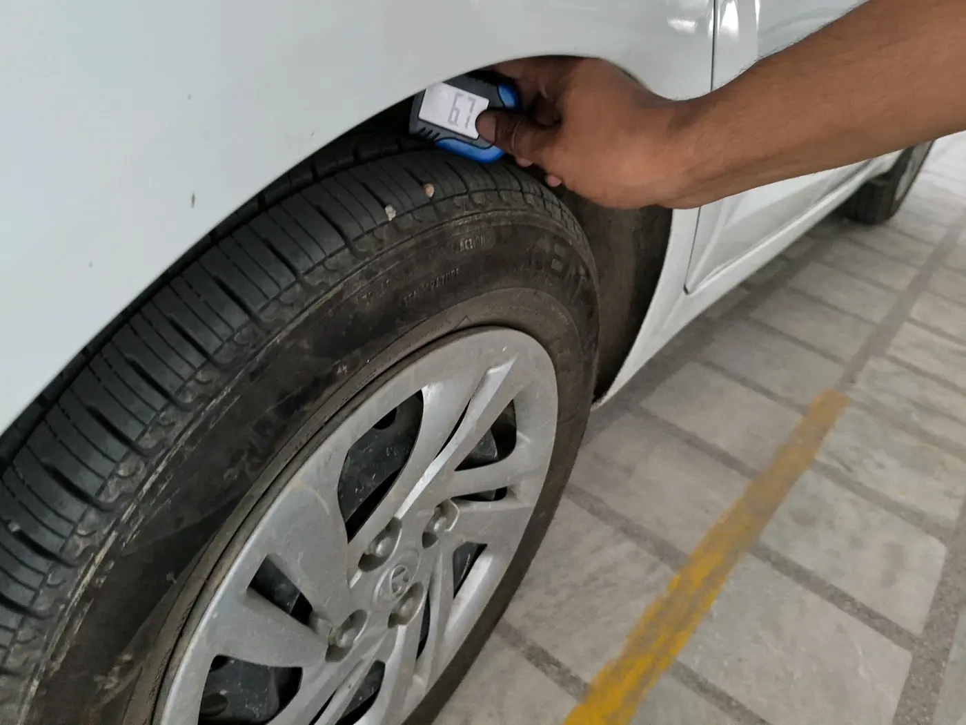 2021 Hyundai AURA S 1.2 CNG, CNG, Manual, 73,650 km, tyre