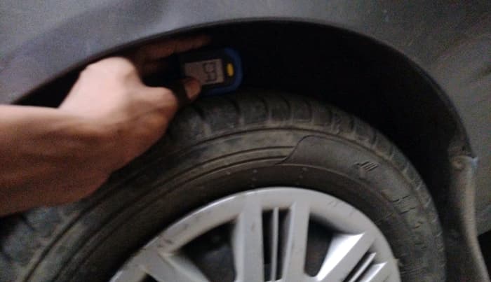 2012 Hyundai Santro Xing GLS, CNG, Manual, 69,063 km, tyre