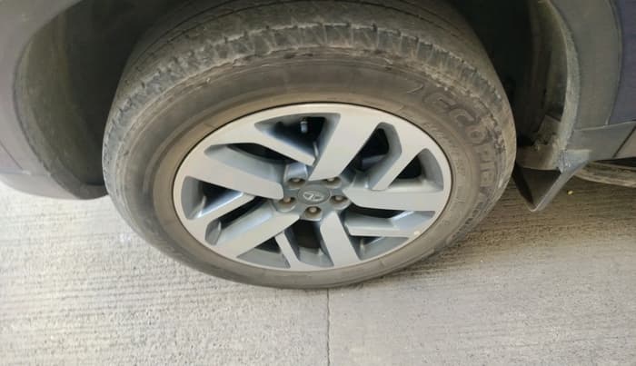 2023 Tata Safari XZ, Diesel, Manual, 54,553 km, tyre
