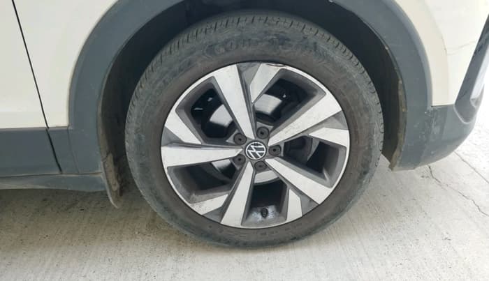 2022 Volkswagen TAIGUN TOPLINE 1.0 TSI AT, Petrol, Automatic, 47,660 km, tyre