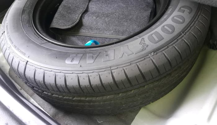 2021 KIA SELTOS HTX 1.5 PETROL, Petrol, Manual, 82,667 km, tyre