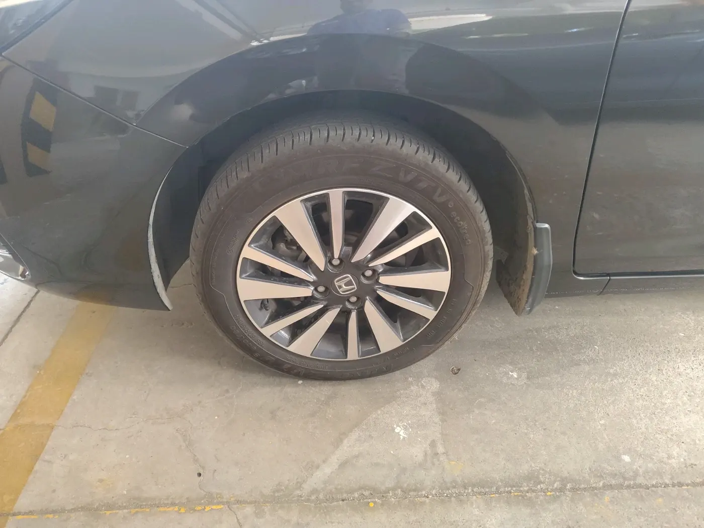 2025 Honda City 1.5L I-VTE V CVT, Petrol, Automatic, 5,000 km, tyre