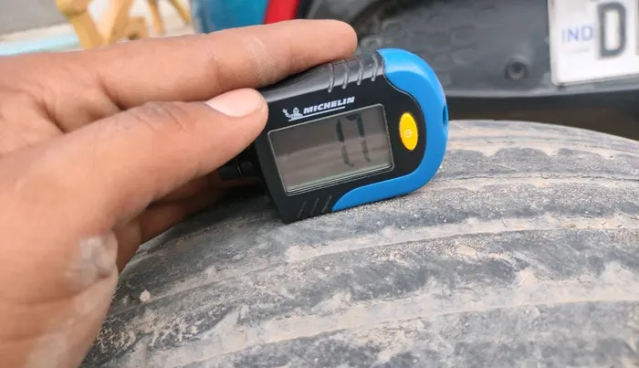 2019 Tata NEXON XM PETROL, Petrol, Manual, 97,846 km, tyre