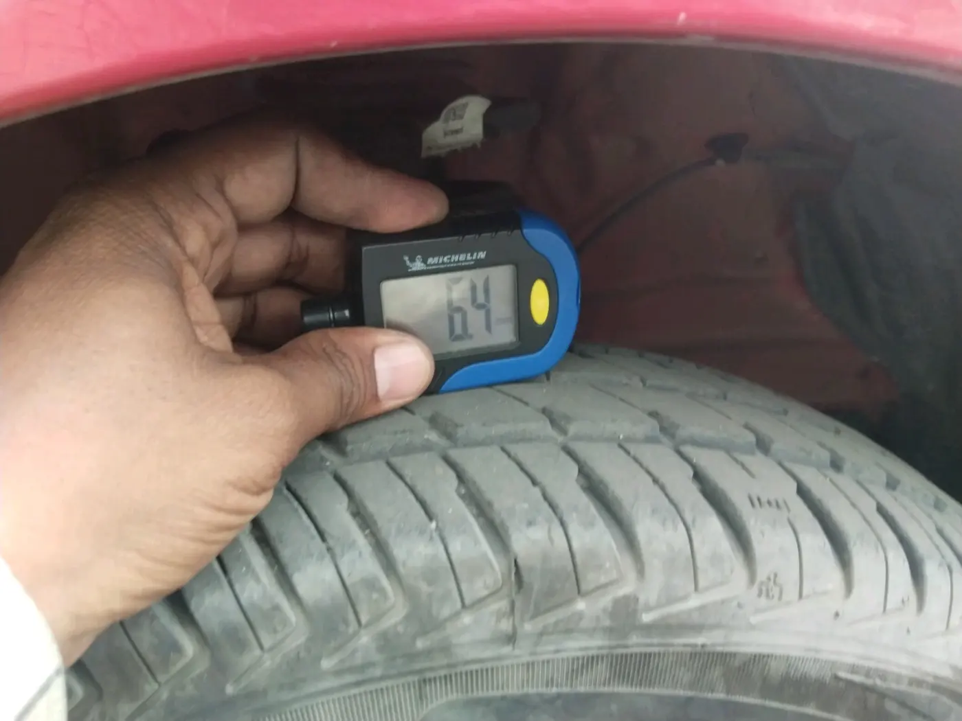 2024 Maruti Alto K10 VXI PLUS AMT, Petrol, Automatic, 2,800 km, tyre