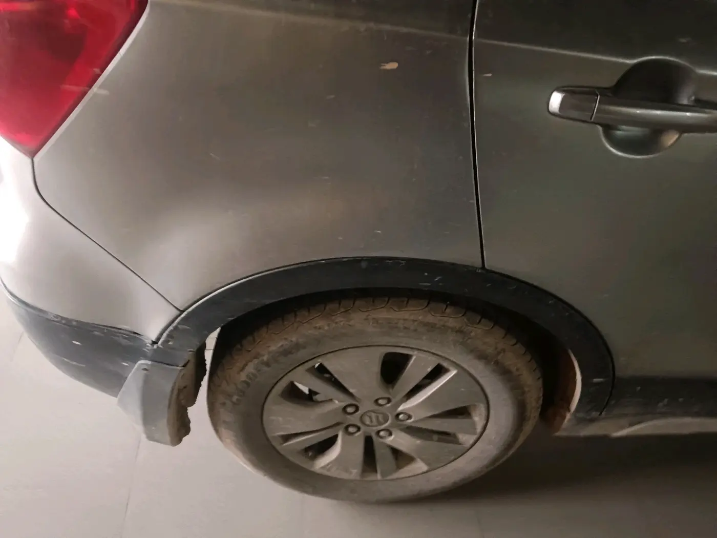 2016 Maruti S Cross ALPHA 1.6, Diesel, Manual, 1,12,200 km, tyre