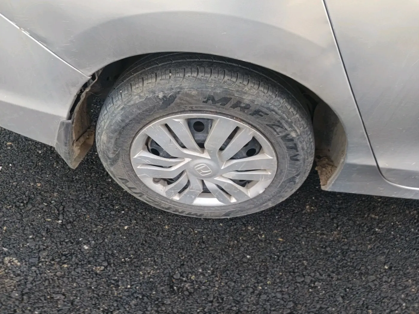 2014 Honda City 1.5L I-VTEC S MT, CNG, Manual, 83,468 km, tyre