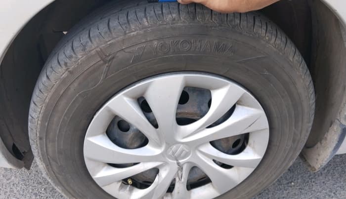 2020 Maruti Swift VXI, CNG, Manual, 1,49,245 km, tyre