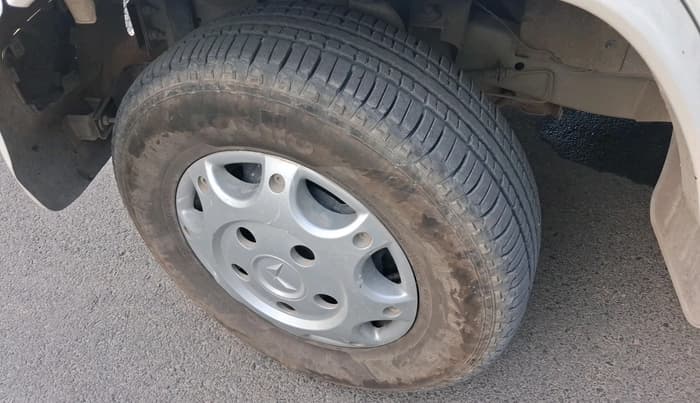 2024 Mahindra Bolero B6, Diesel, Manual, 52,830 km, tyre
