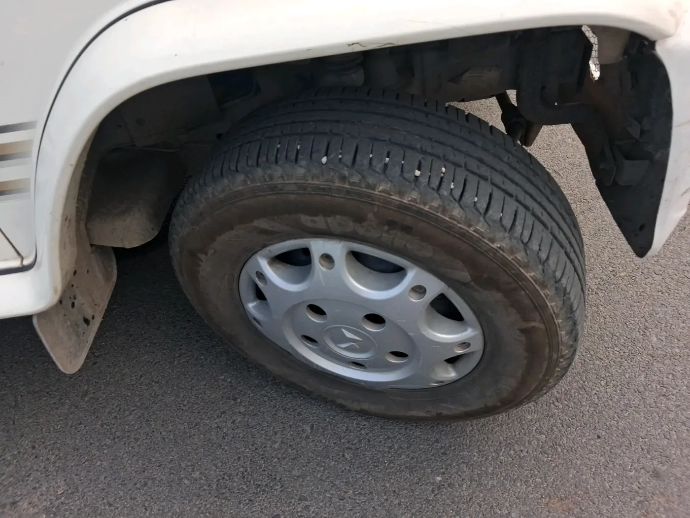 2024 Mahindra Bolero B6, Diesel, Manual, 52,830 km, tyre