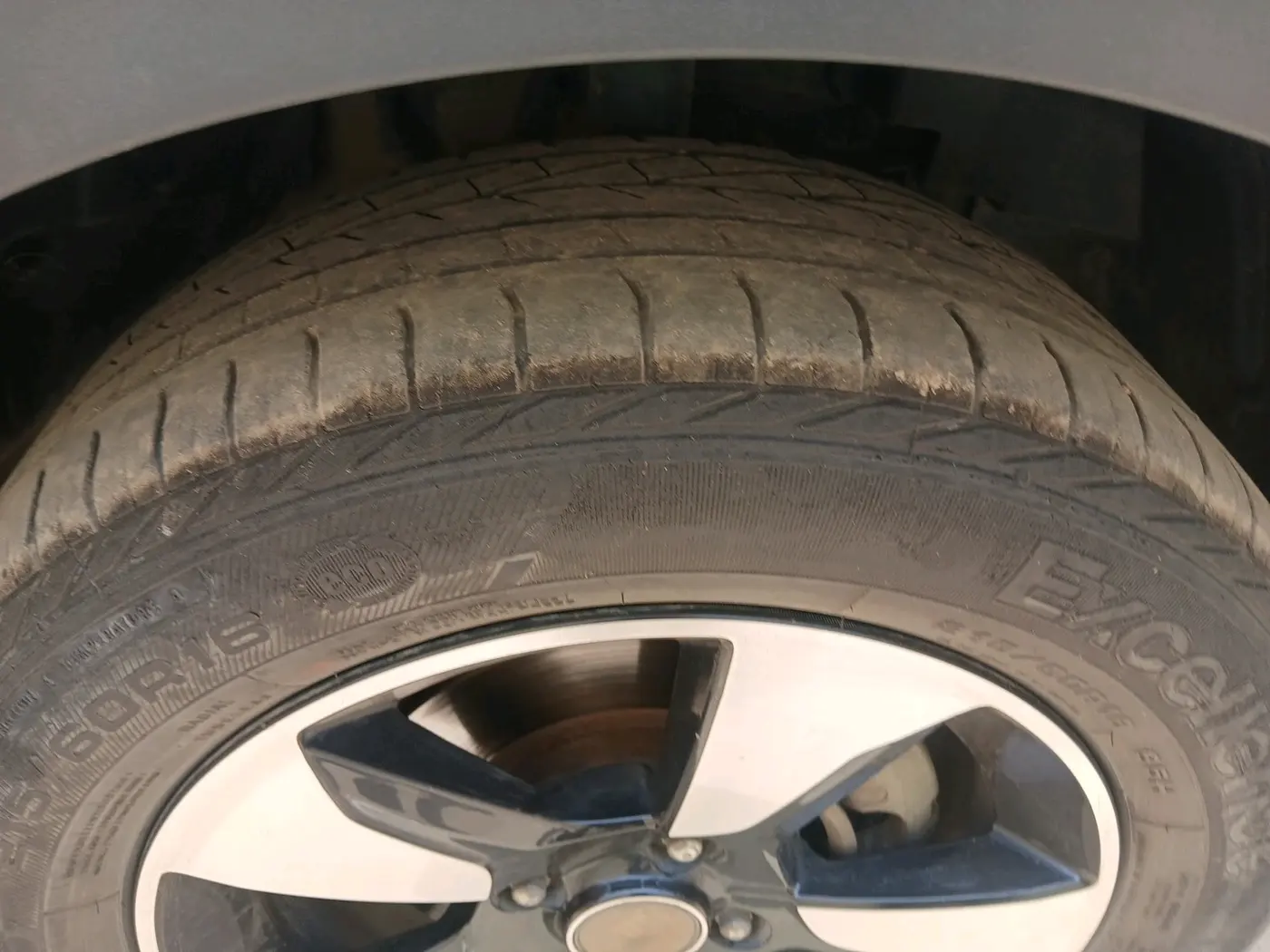 2019 Tata NEXON XZ PLUS PETROL, Petrol, Manual, 56,740 km, tyre