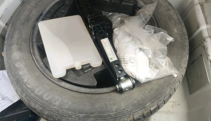 2019 Tata NEXON XM DIESEL, Diesel, Manual, 1,18,902 km, tyre