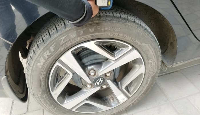 2023 Hyundai AURA SX 1.2 CNG, CNG, Manual, 16,231 km, tyre
