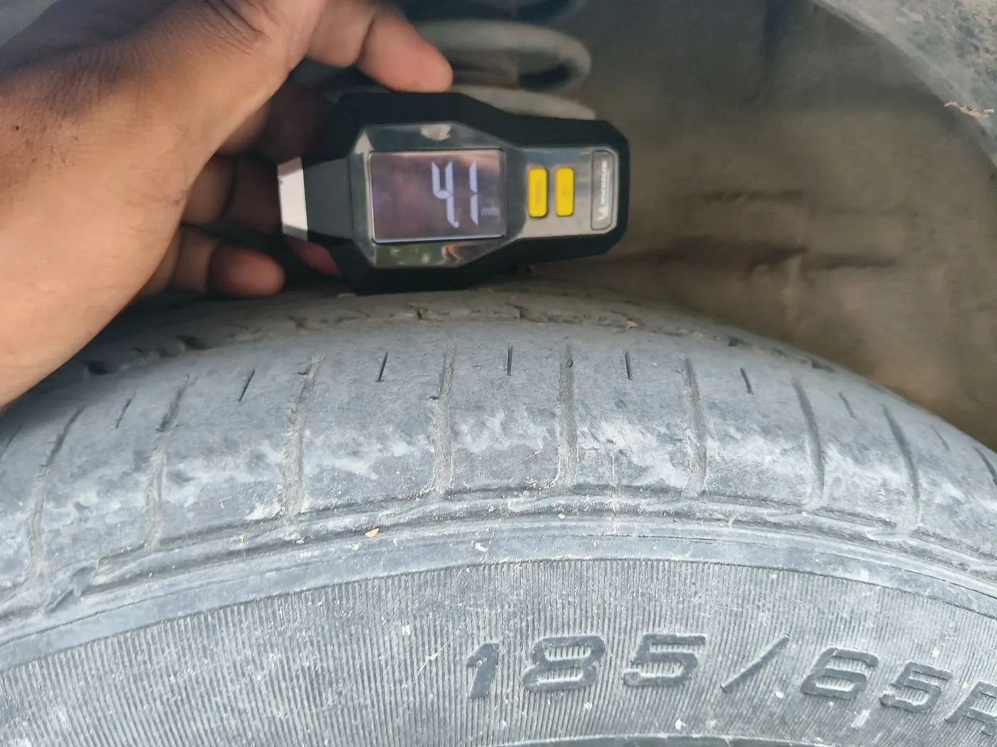 2016 Maruti Ciaz VDI+ SHVS, Diesel, Manual, 1,20,060 km, tyre