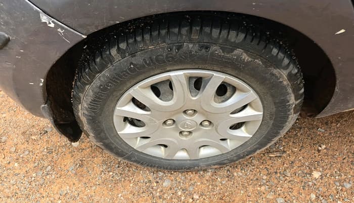 2011 Hyundai i20 MAGNA 1.2, Petrol, Manual, 79,961 km, tyre