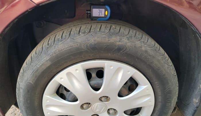 2014 Honda Amaze 1.2L I-VTEC SX, Petrol, Manual, 76,499 km, tyre