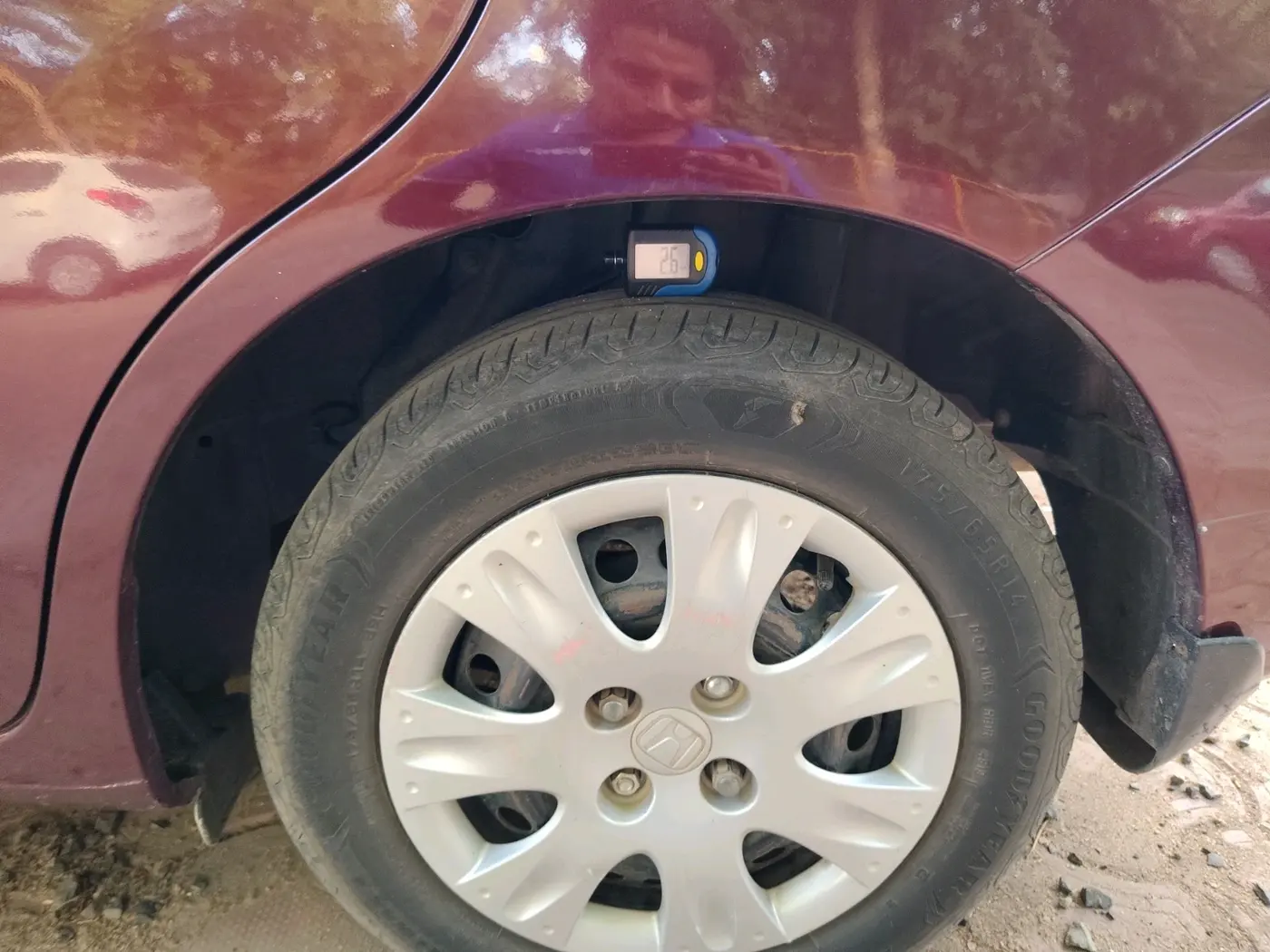 2014 Honda Amaze 1.2L I-VTEC SX, Petrol, Manual, 76,499 km, tyre
