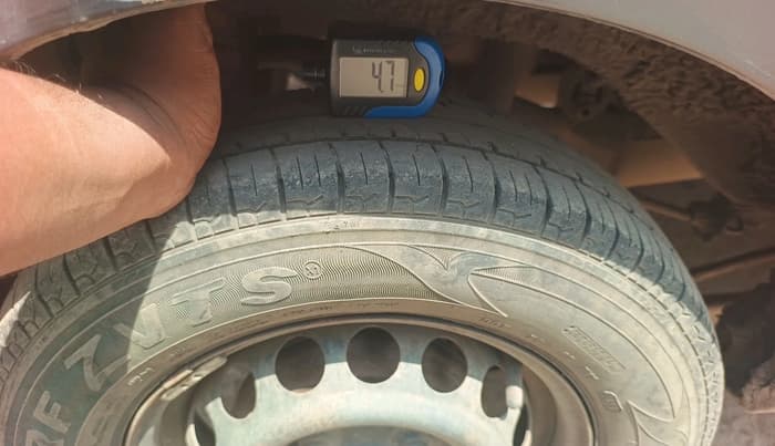 2017 Maruti Alto 800 LXI, Petrol, Manual, 81,147 km, tyre