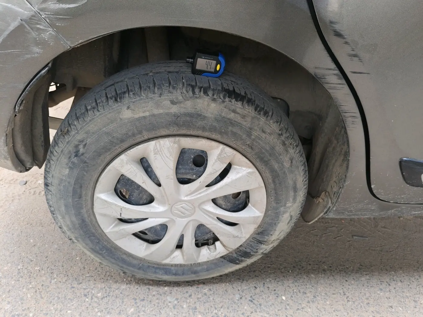 2019 Maruti Swift VXI, Petrol, Manual, 46,154 km, tyre