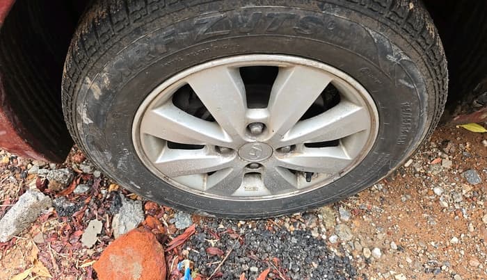 2013 Hyundai i20 SPORTZ 1.2, Petrol, Manual, 67,302 km, tyre