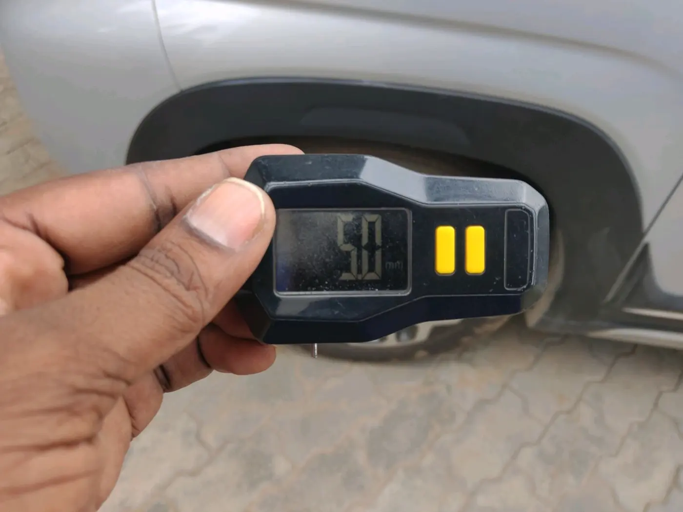 2024 Maruti FRONX ALPHA 1.0L TURBO 6 AT, Petrol, Automatic, 4,682 km, tyre