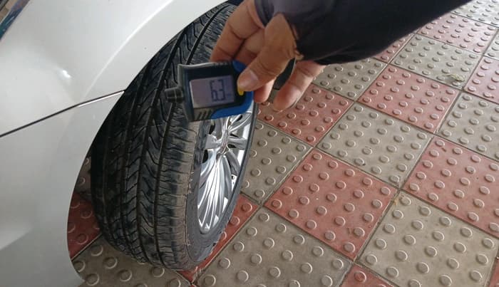 2015 Maruti Ciaz ZXI, Petrol, Manual, 1,19,836 km, tyre