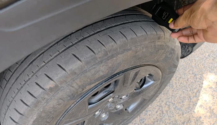 2023 Hyundai VENUE SX 1.2 PETROL, Petrol, Manual, 18,851 km, tyre