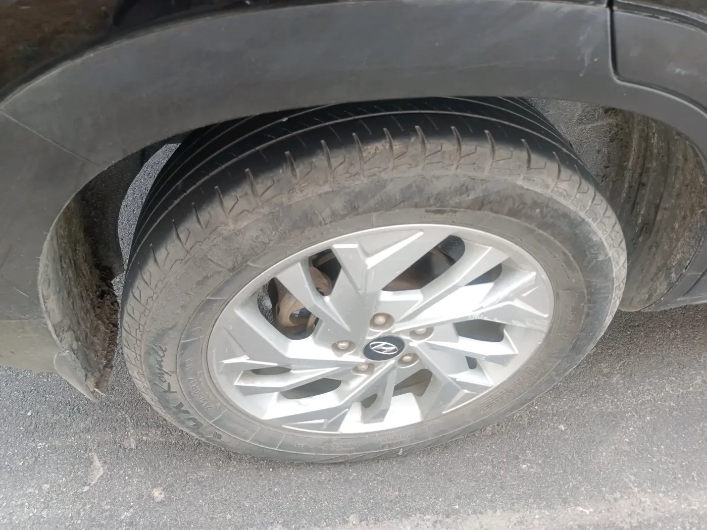 2023 Hyundai Creta SX 1.5 PETROL, Petrol, Manual, 48,489 km, tyre