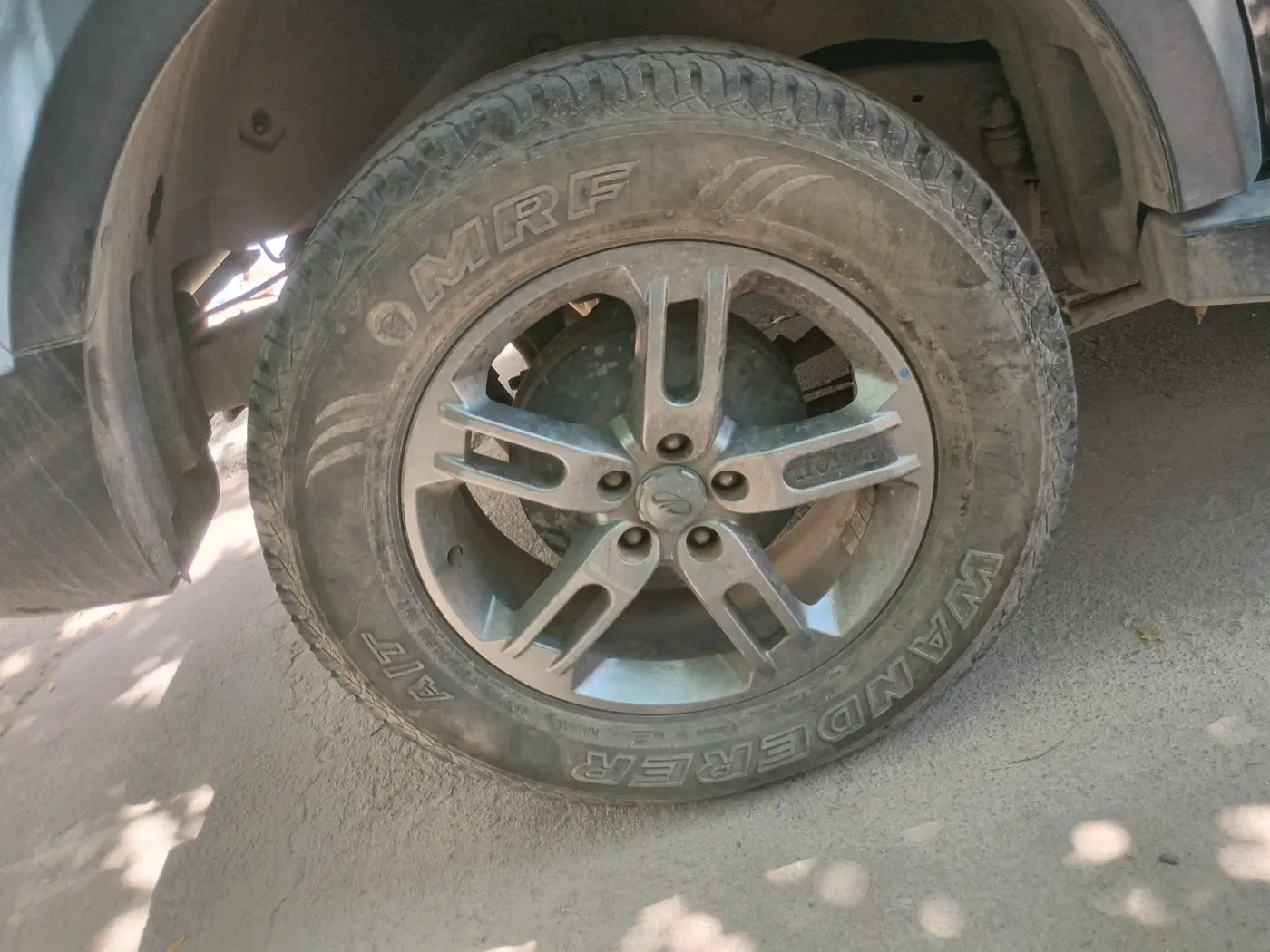 2021 Mahindra Thar LX PETROL HT 4WD AT, Petrol, Automatic, 27,576 km, tyre