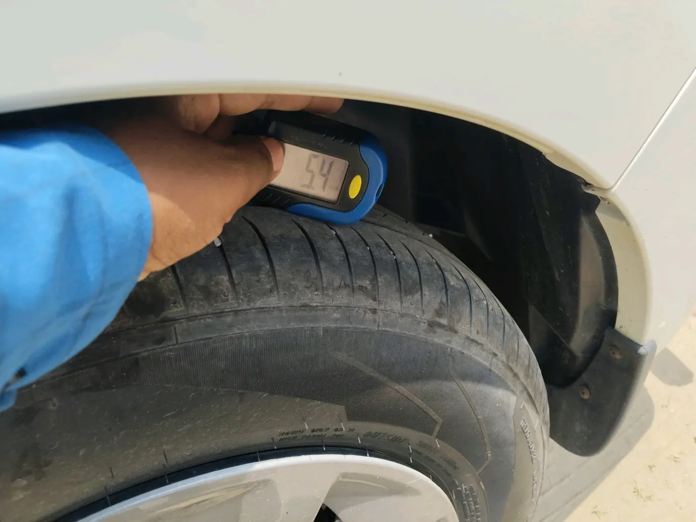 2024 Maruti Dzire VXI, Petrol, Manual, 19,600 km, tyre