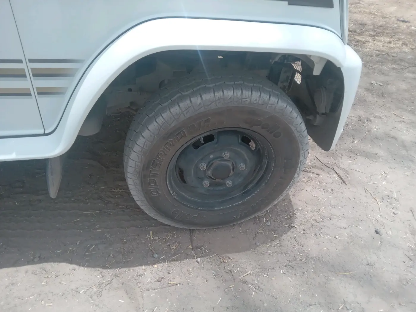 2021 Mahindra Bolero B6 (O), Diesel, Manual, 1,41,217 km, tyre