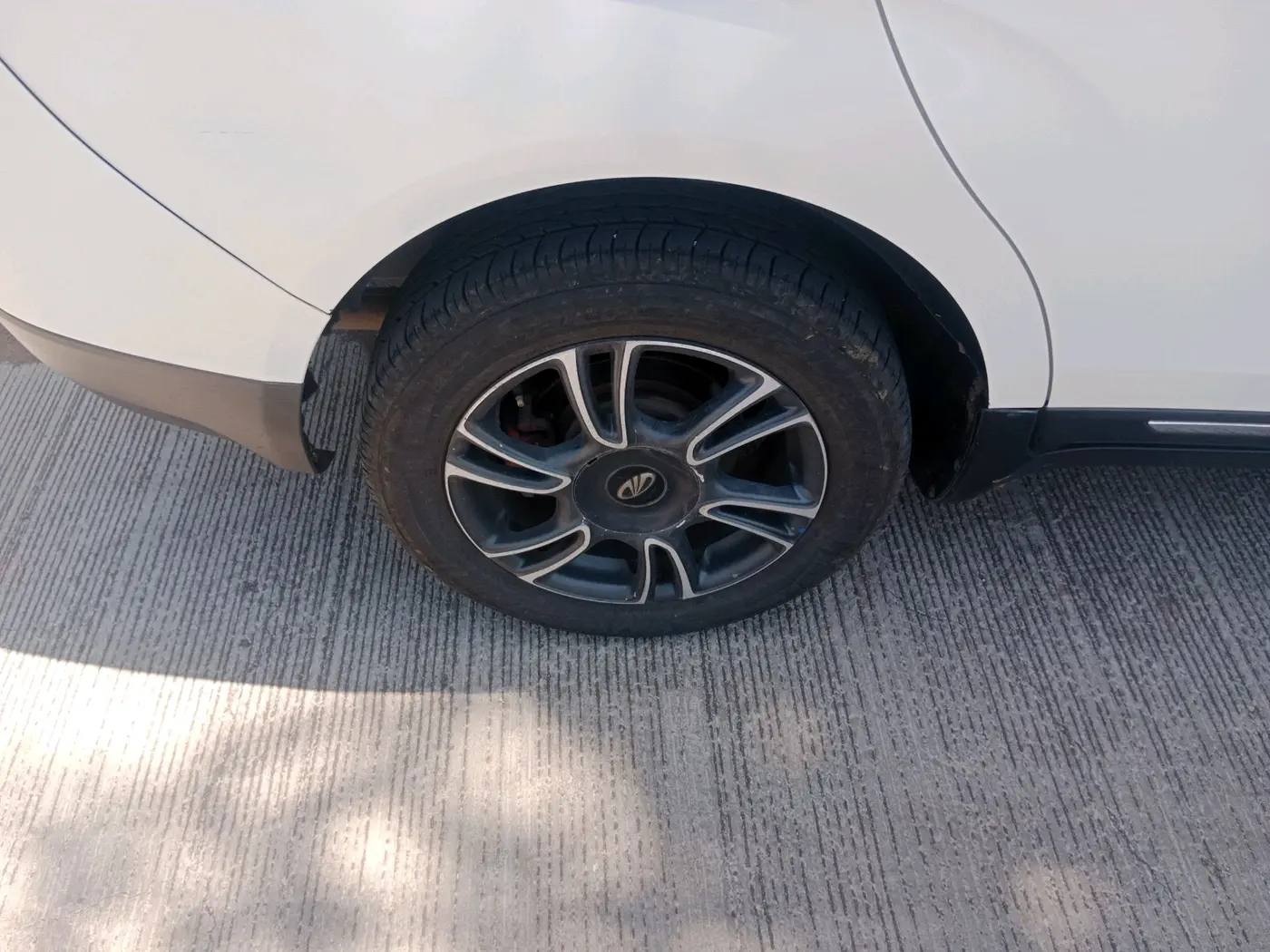 2021 Mahindra MARAZZO M 6 + 7 STR, Diesel, Manual, 78,895 km, tyre