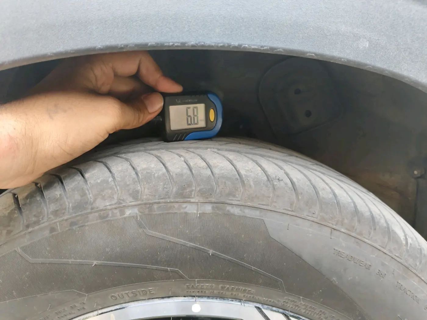 2025 Tata NEXON Creative 1.2 iCNG, CNG, Manual, 7,686 km, tyre