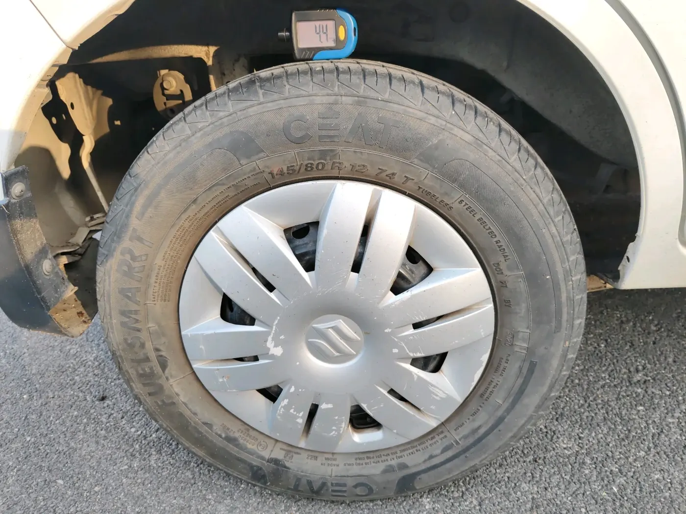 2020 Maruti Alto VXI, Petrol, Manual, 43,367 km, tyre