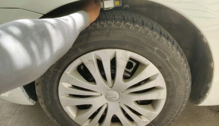 2017 Maruti Ciaz DELTA 1.4 MT PETROL, Petrol, Manual, 1,39,728 km, tyre