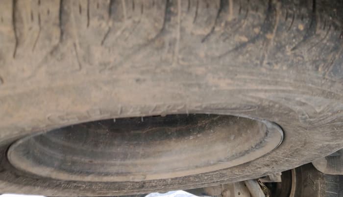 2011 Mahindra Xylo E8 ABS, Diesel, Manual, 1,54,528 km, tyre