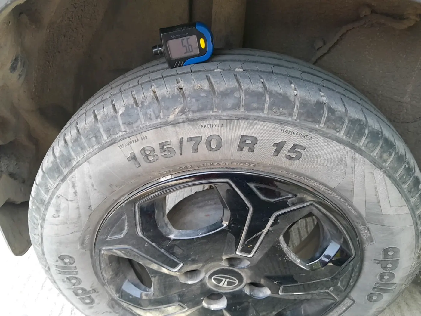 2024 Tata PUNCH ACCOMPLISHED MT, Petrol, Manual, 23,061 km, tyre