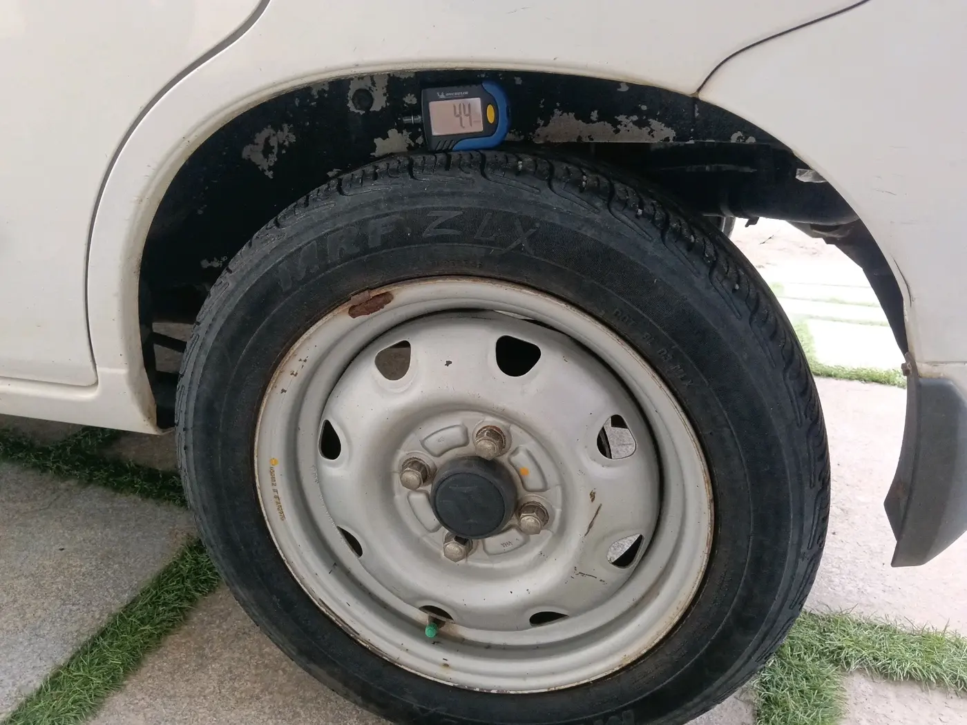 2012 Maruti Alto K10 LXI, Petrol, Manual, 67,543 km, tyre