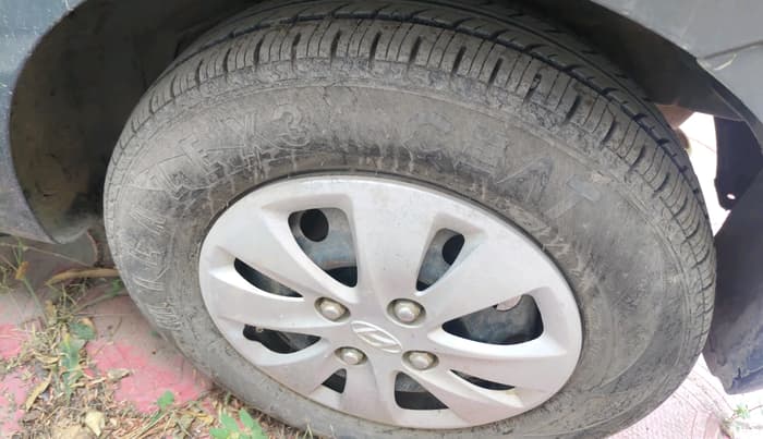 2011 Hyundai i10 MAGNA 1.1, Petrol, Manual, 34,113 km, tyre