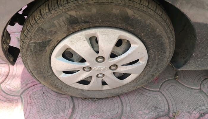2011 Hyundai i10 MAGNA 1.1, Petrol, Manual, 34,113 km, tyre
