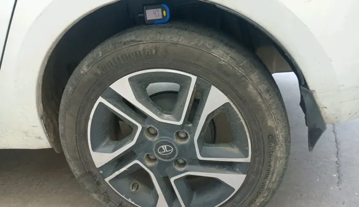 2018 Tata TIGOR XZ (O) PETROL, Petrol, Manual, 17,712 km, tyre