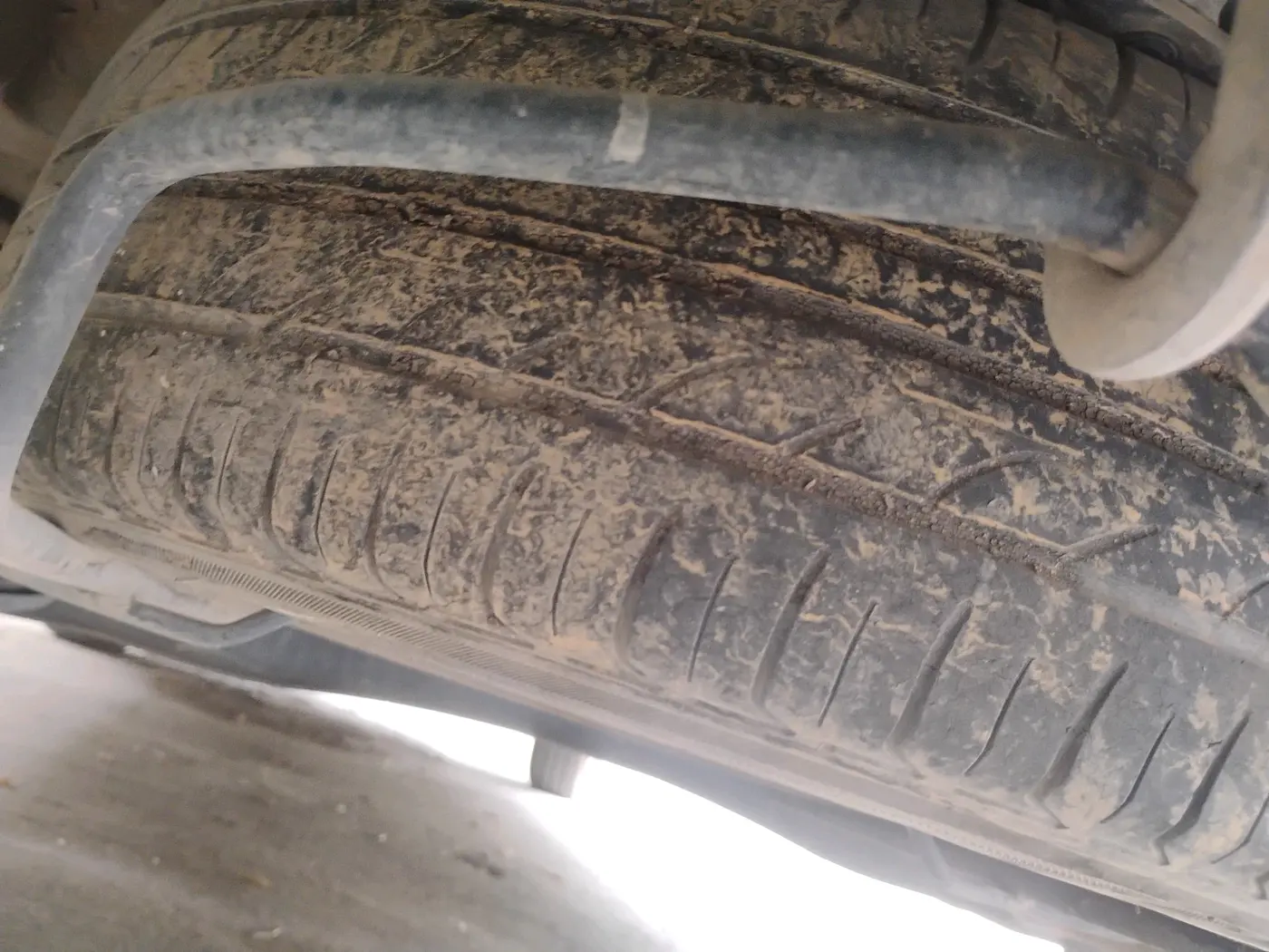 2020 Maruti XL6 ZETA MT, Petrol, Manual, 1,06,113 km, tyre