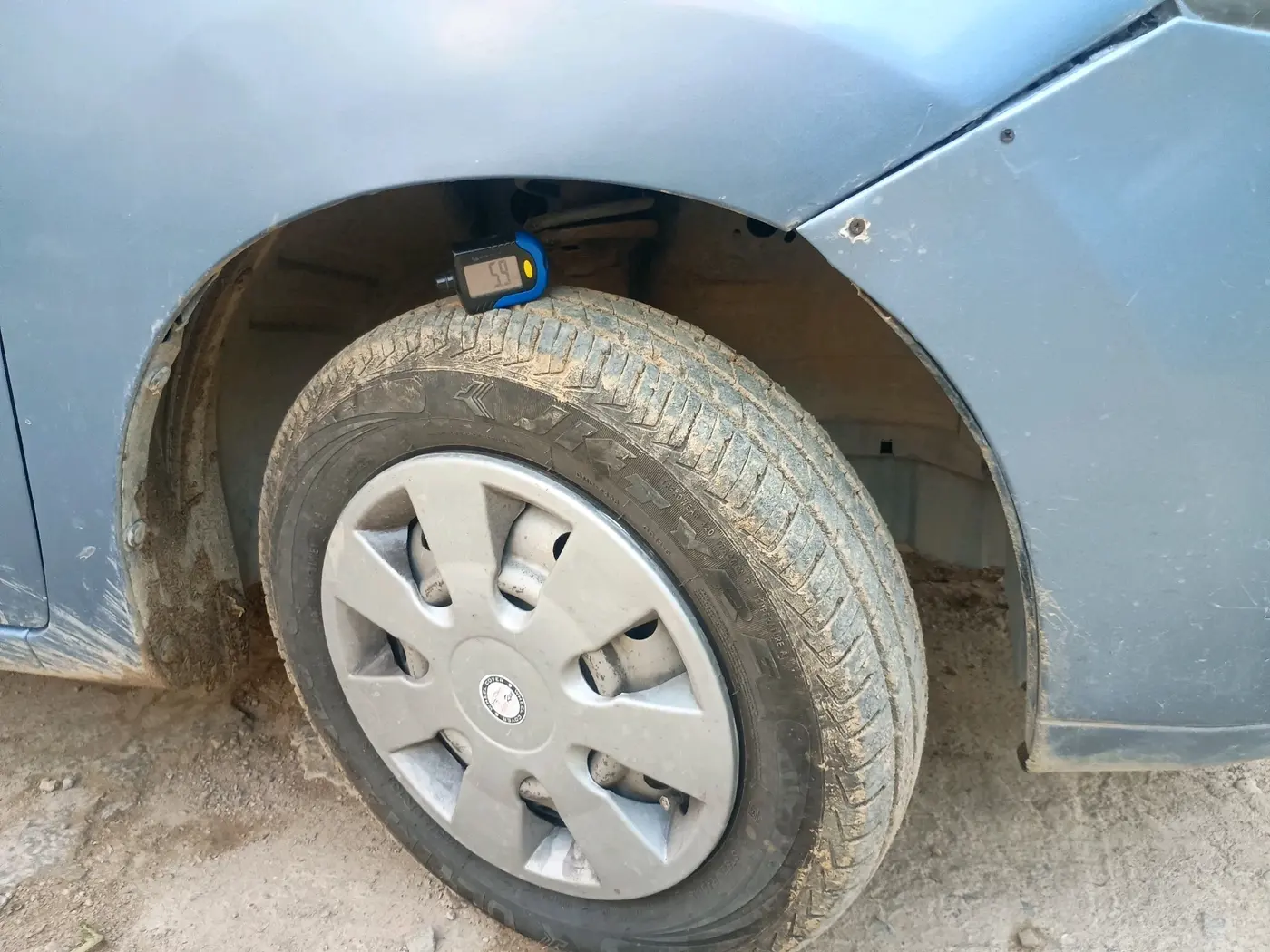 2012 Maruti Wagon R 1.0 LXI CNG, CNG, Manual, 75,097 km, tyre