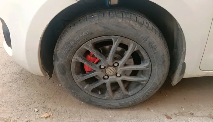 2021 Maruti Swift ZXI, Petrol, Manual, 53,154 km, tyre
