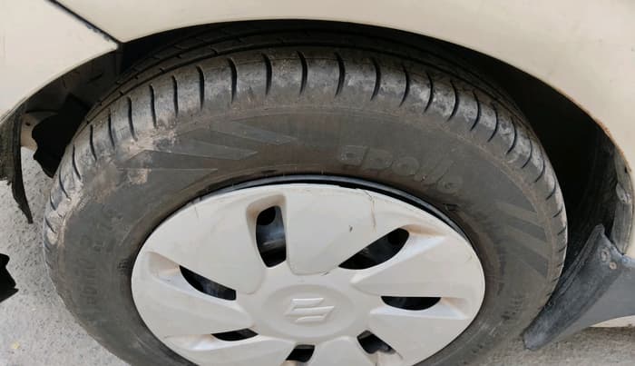 2017 Maruti Celerio VXI CNG, CNG, Manual, 1,28,896 km, tyre