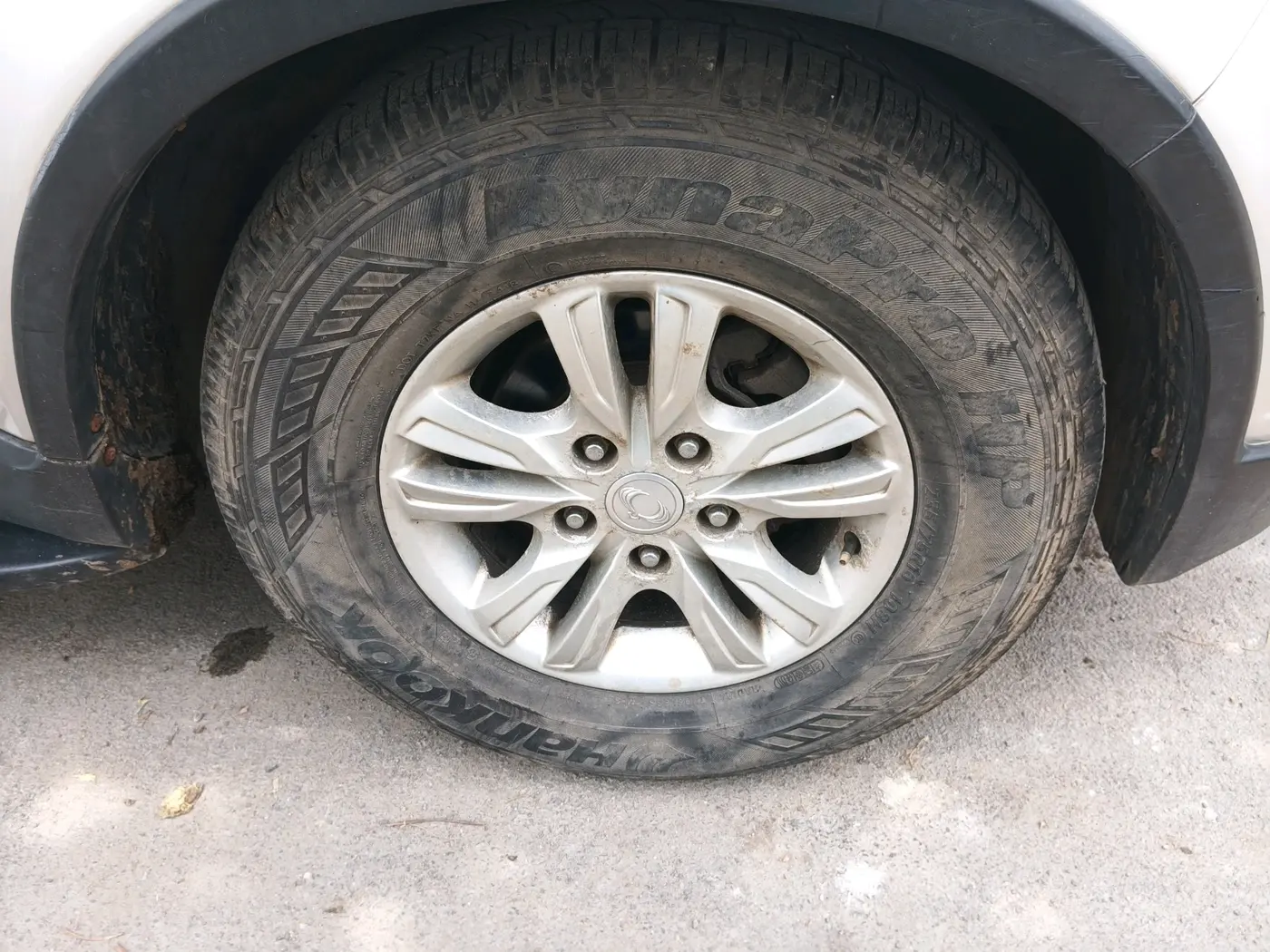 2013 Ssangyong Rexton RX7, Diesel, Automatic, 88,042 km, tyre