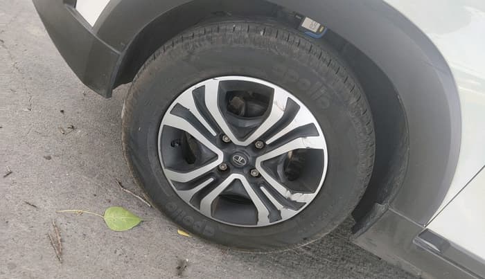 2024 Tata TIAGO NRG  NRG XZA CNG, CNG, Automatic, 28,738 km, tyre